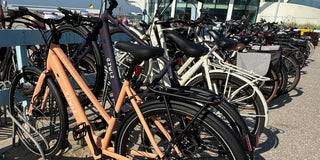 2026 NL city eBike comparison under €1,500: EZWLZ Forenz (Yamaha 250W · Panasonic · Fiets Pech Pas, from €1,199) vs Tenways, Decathlon & Stella. 2026 data.